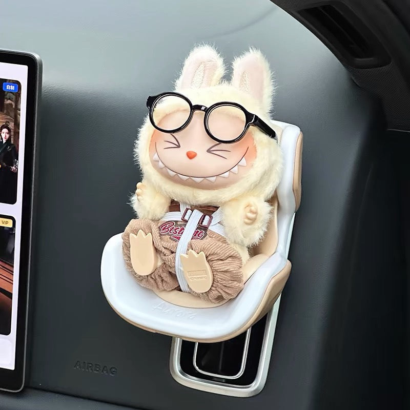 Labubu Car Doll Safety Seat – 360° Swivel Plastic Dashboard Vent Clip